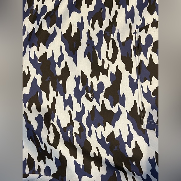 Greyson Clothiers Hoodie - Picture 5 of 6